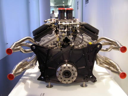 Závodní motory BMW